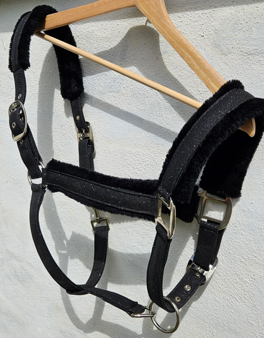 Horse Bling Design Glimmer Grime m. Lam