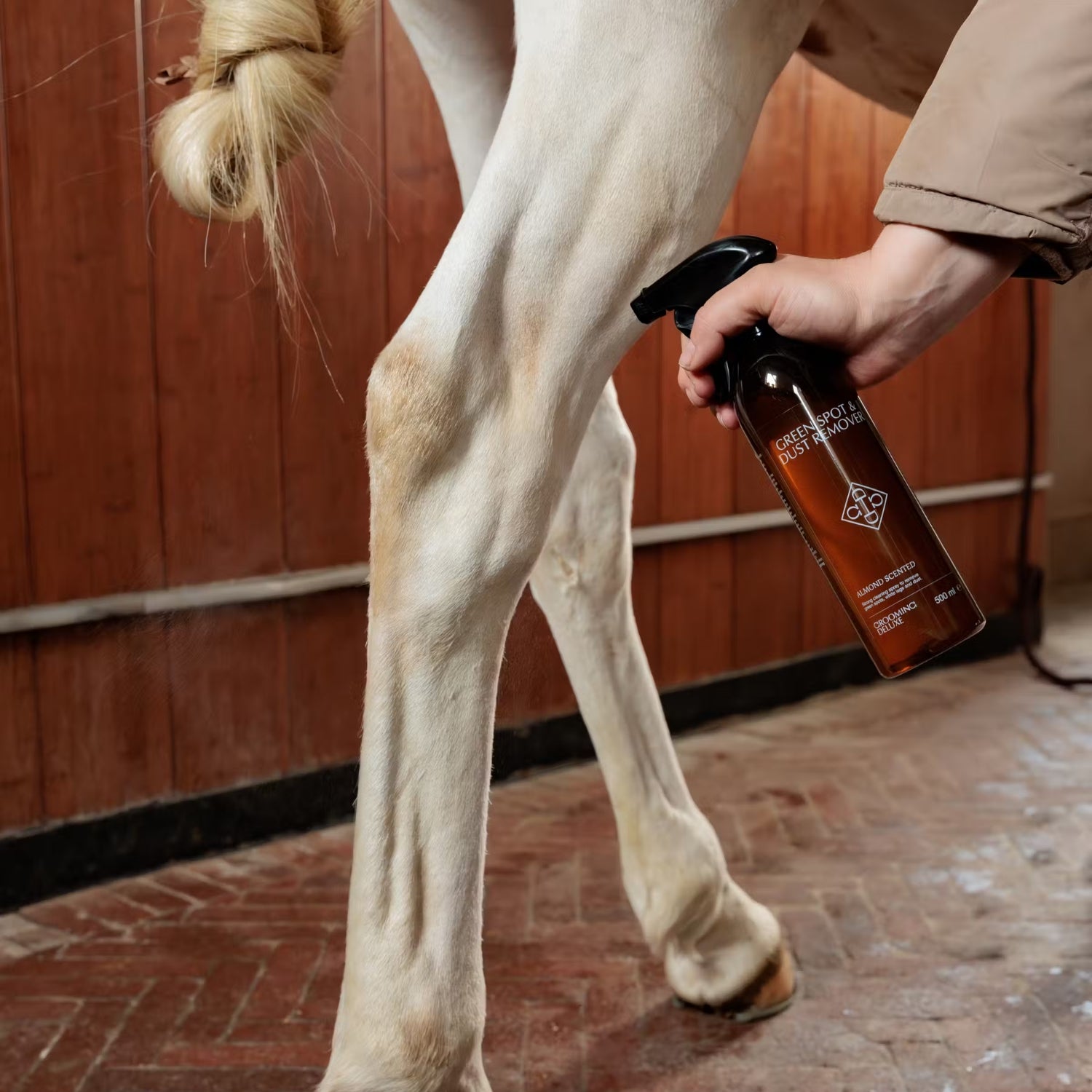 Kentucky Grooming Deluxe - Green Spot And Dust Remover