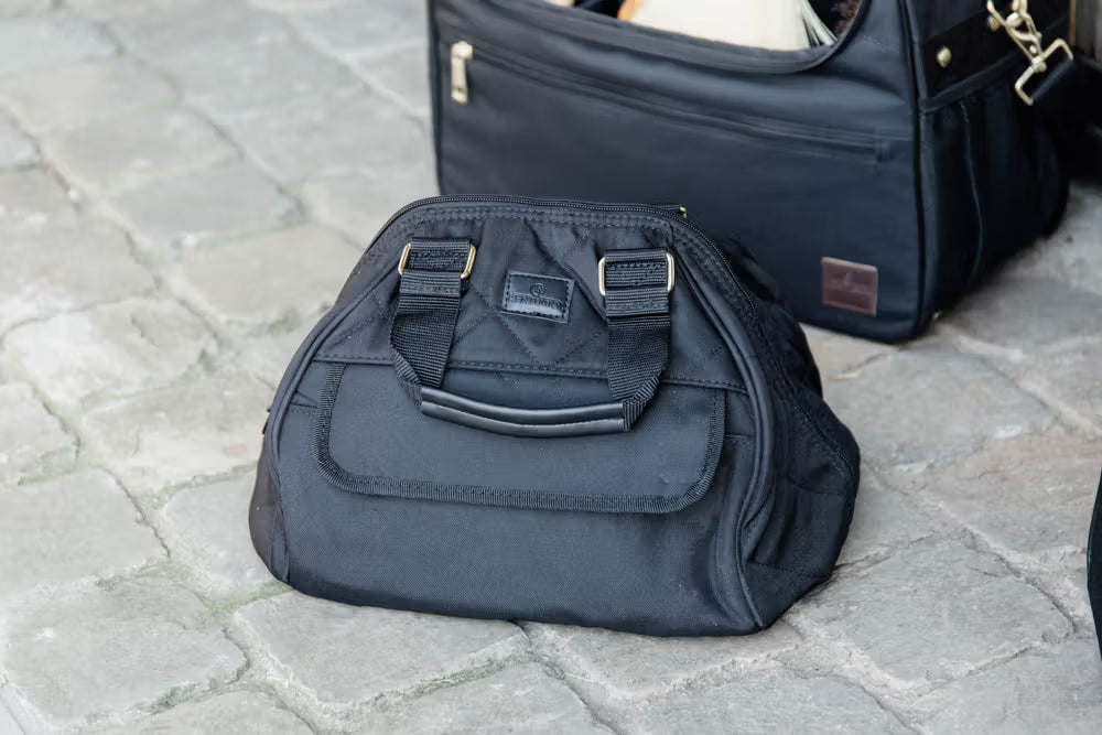 Kentucky Hjelmtaske - Sort