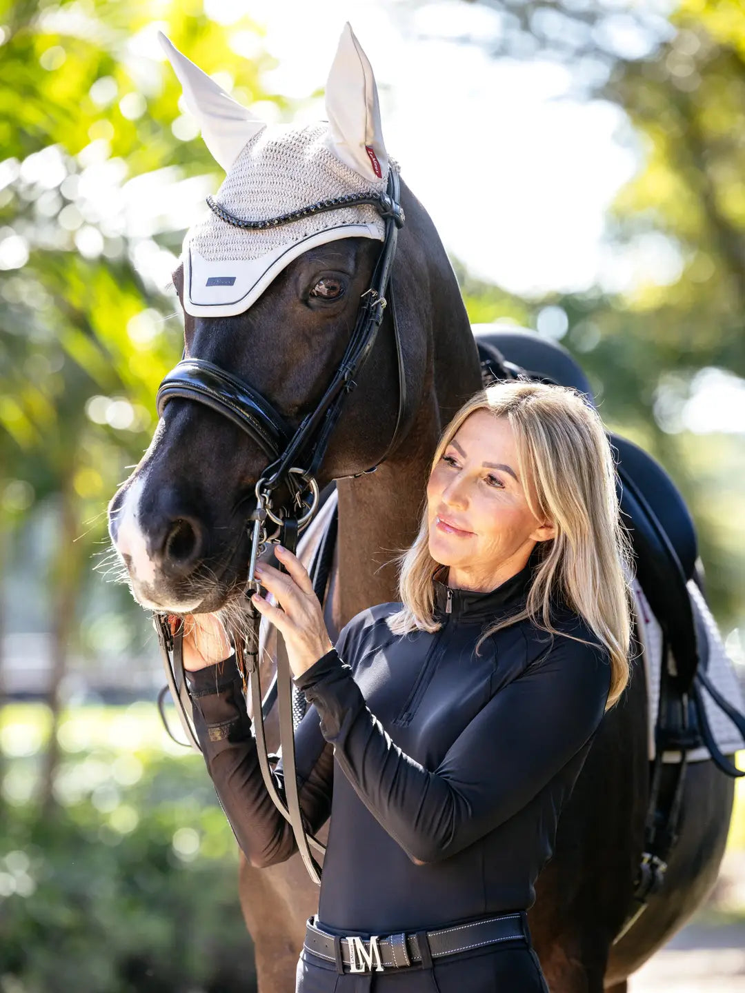 LeMieux Essence Soundless Hut