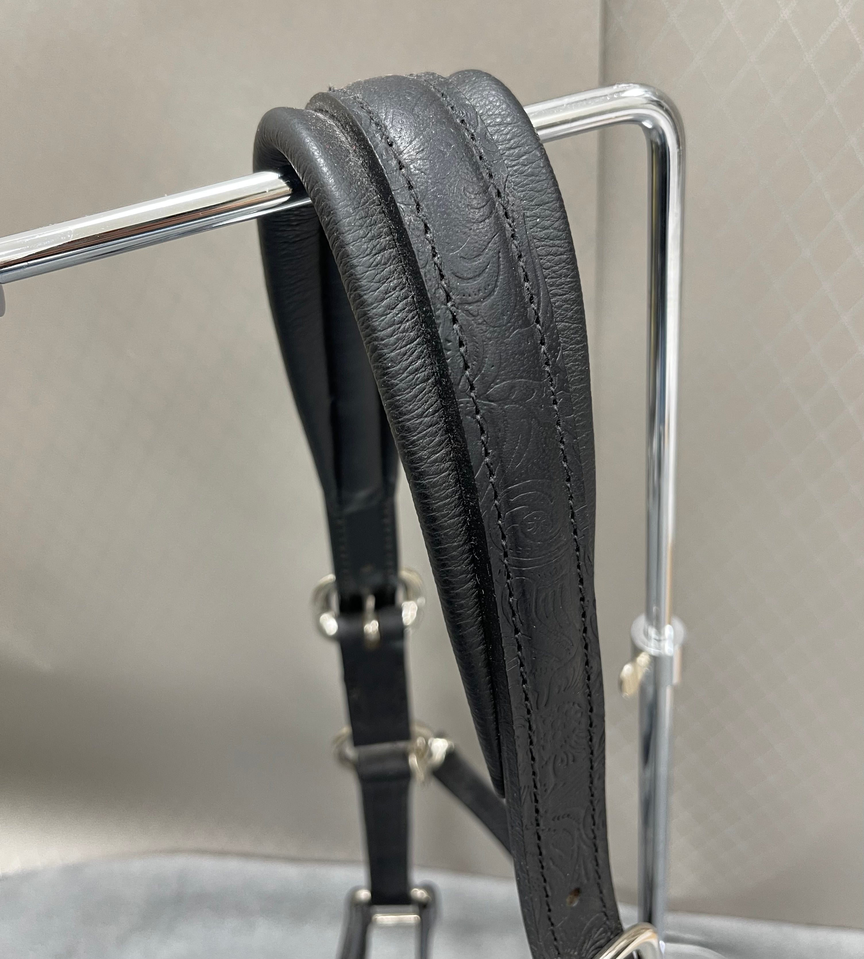 OS Lædergrime 2,8 cm - Barock Sort/Stål