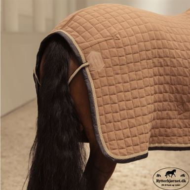 Eskadron Heritage Quiltet Dækken - Almond