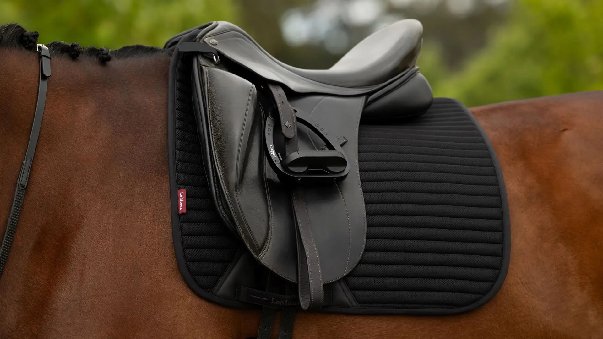 LeMieux Air-Tek Square Dressurunderlag