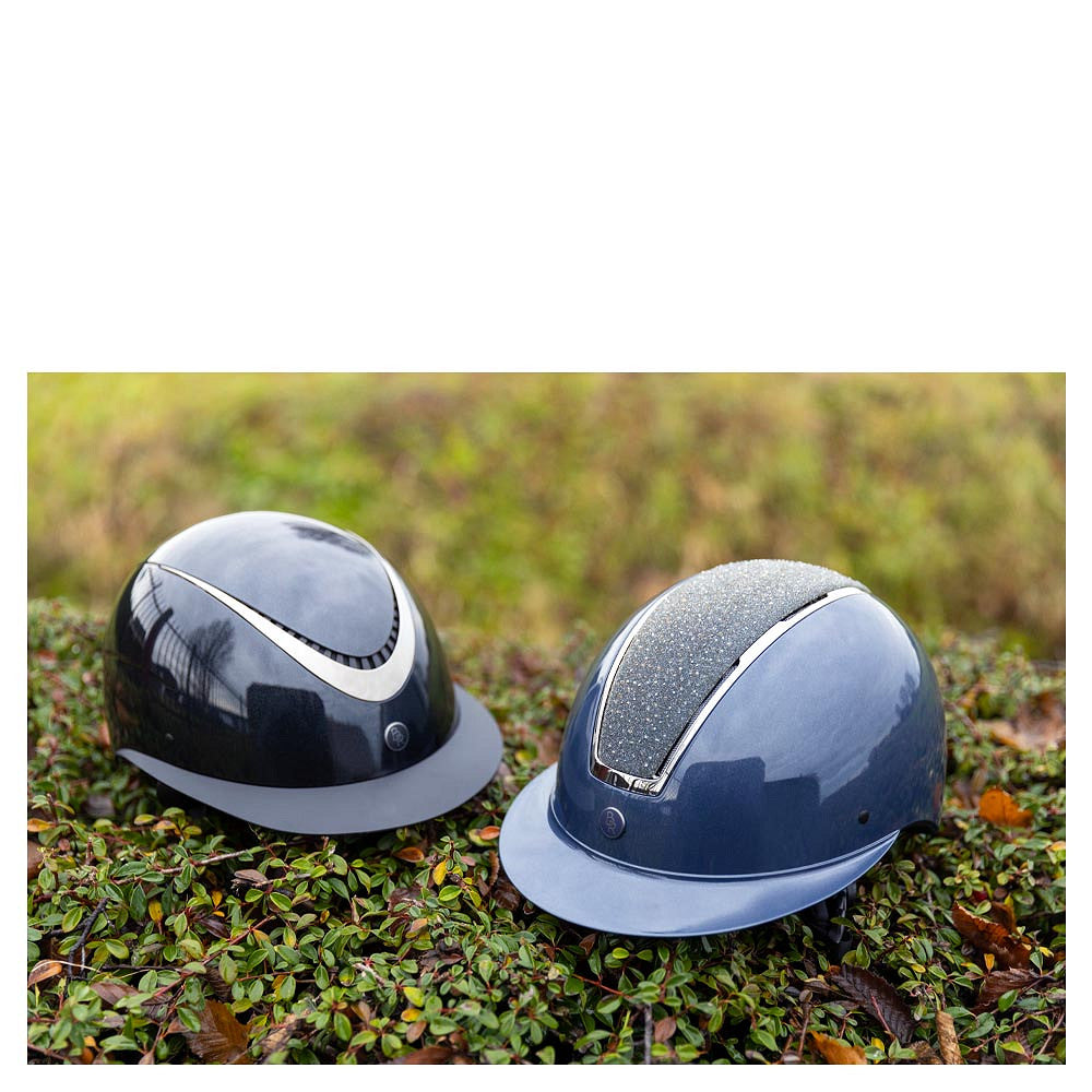 BR Ridehjelm M. Bred Skygge Omega Glamourous Glossy