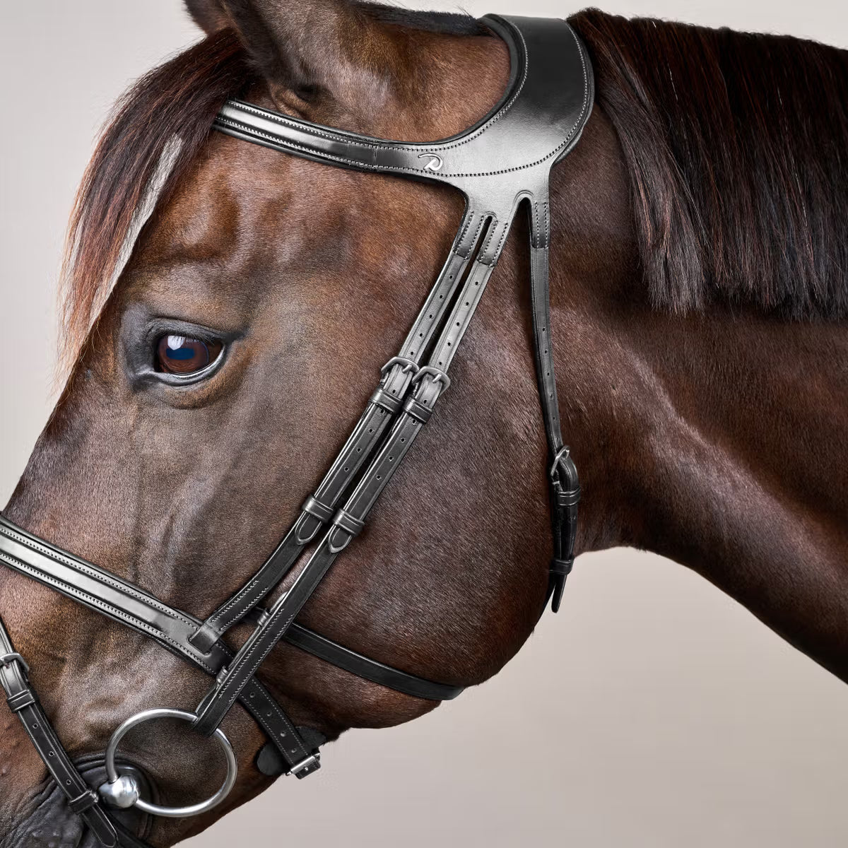 Dyon Difference Trense