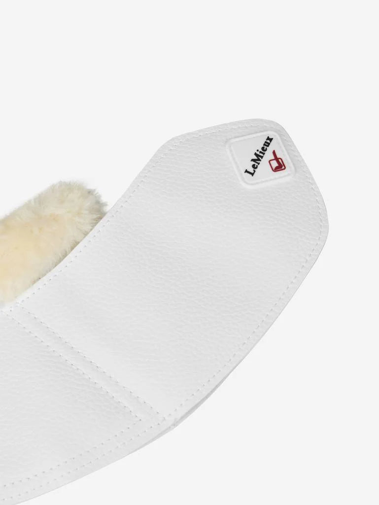 LeMieux Fleece Wrapround Klokke - Hvid/Natur