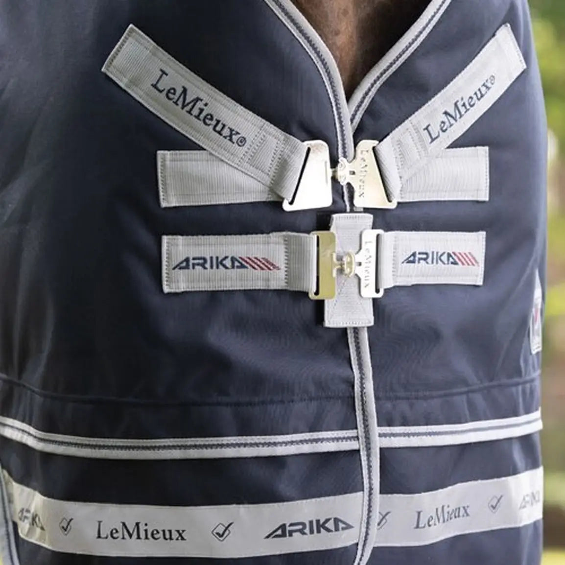 LeMieux Arika Storm-Tek 100 gr. Dækken