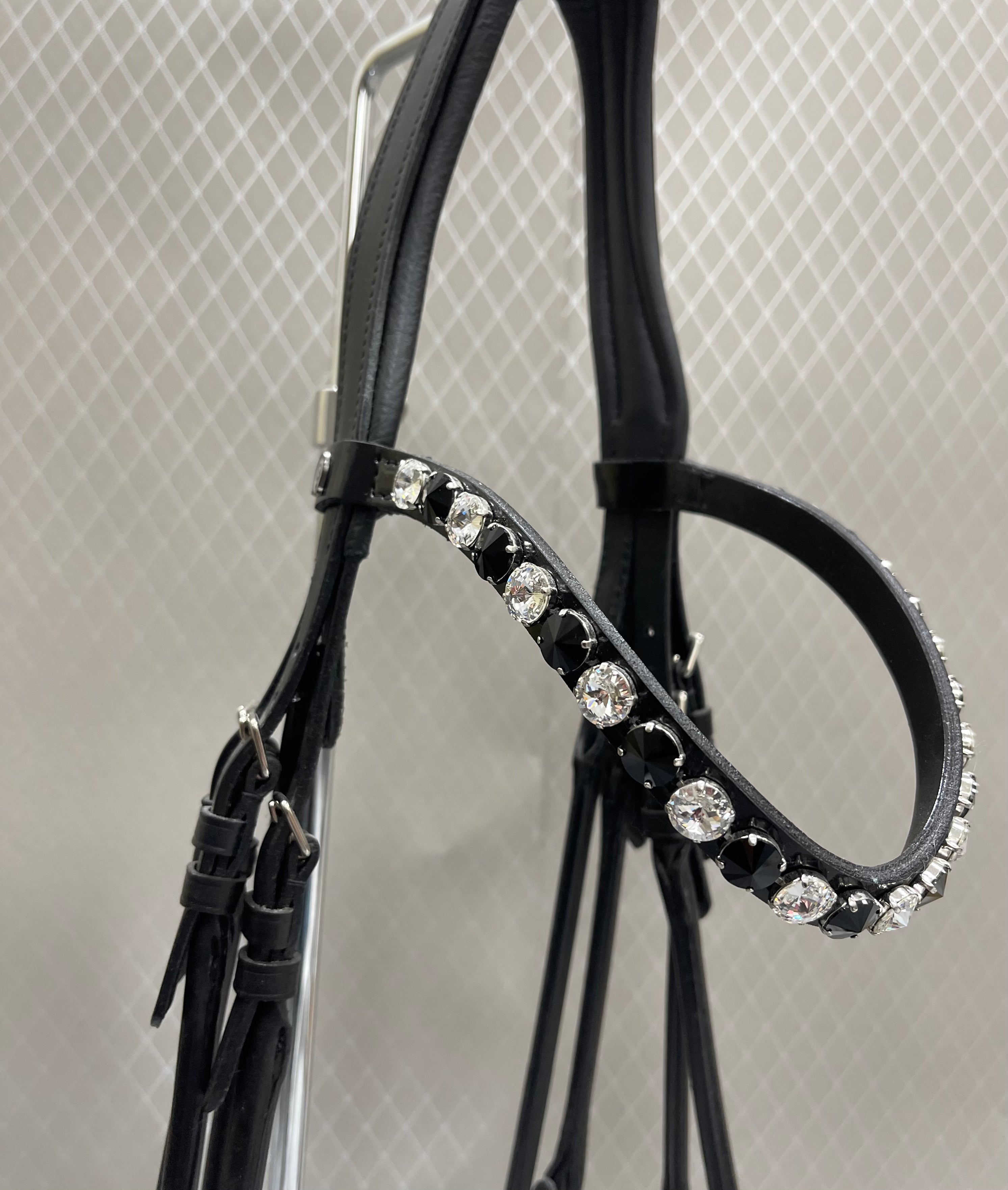 OS Bellevue Elegant Kandar m.FG Nb. m.Lak Pb Rivoli - Sort/Hvid