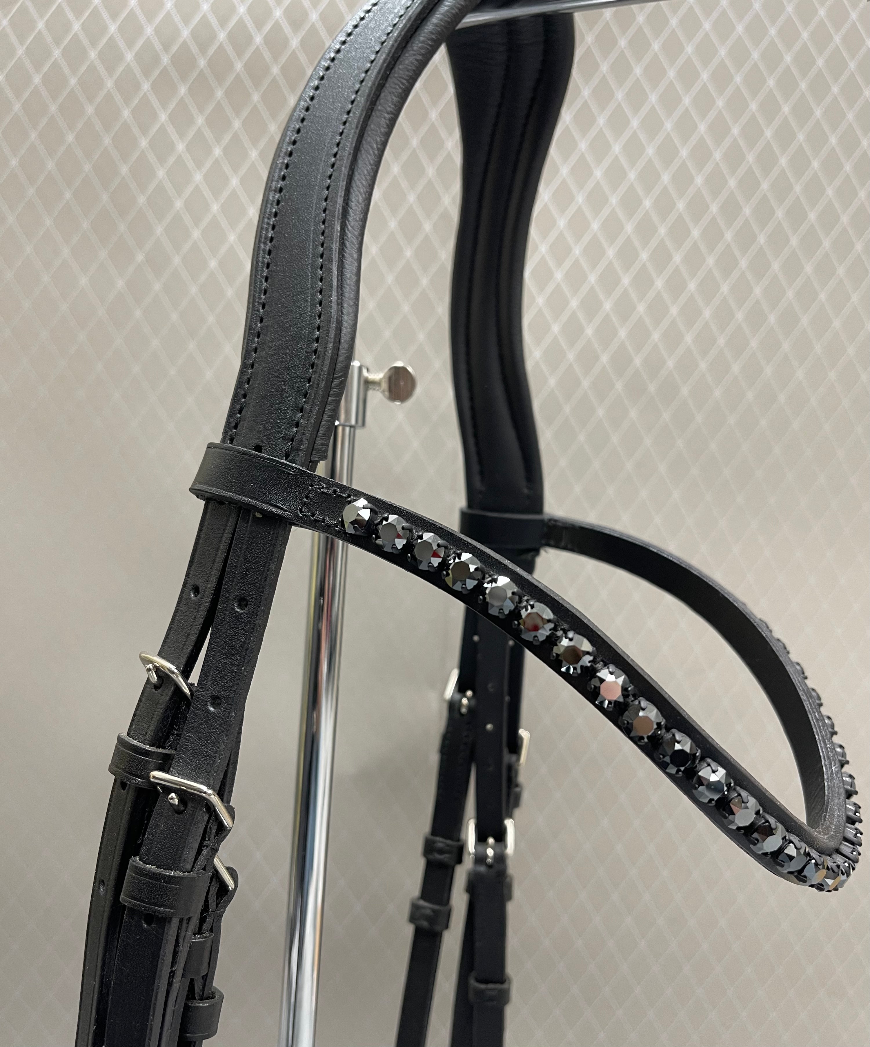 OS Elegant Trense m. Hannoveransk Næsebånd - Sort/Sort