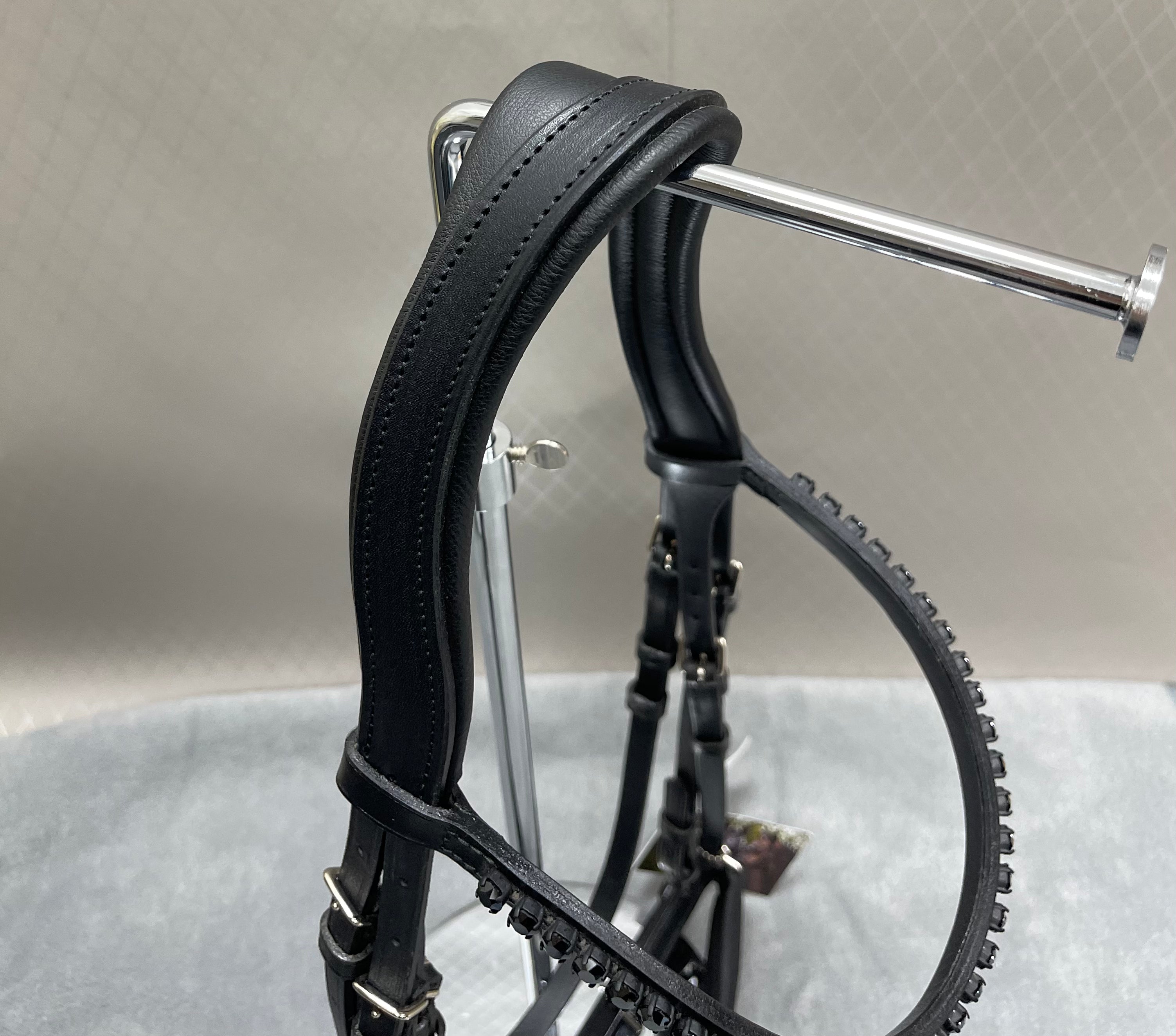 OS Elegant Trense m. Hannoveransk Næsebånd - Sort/Sort