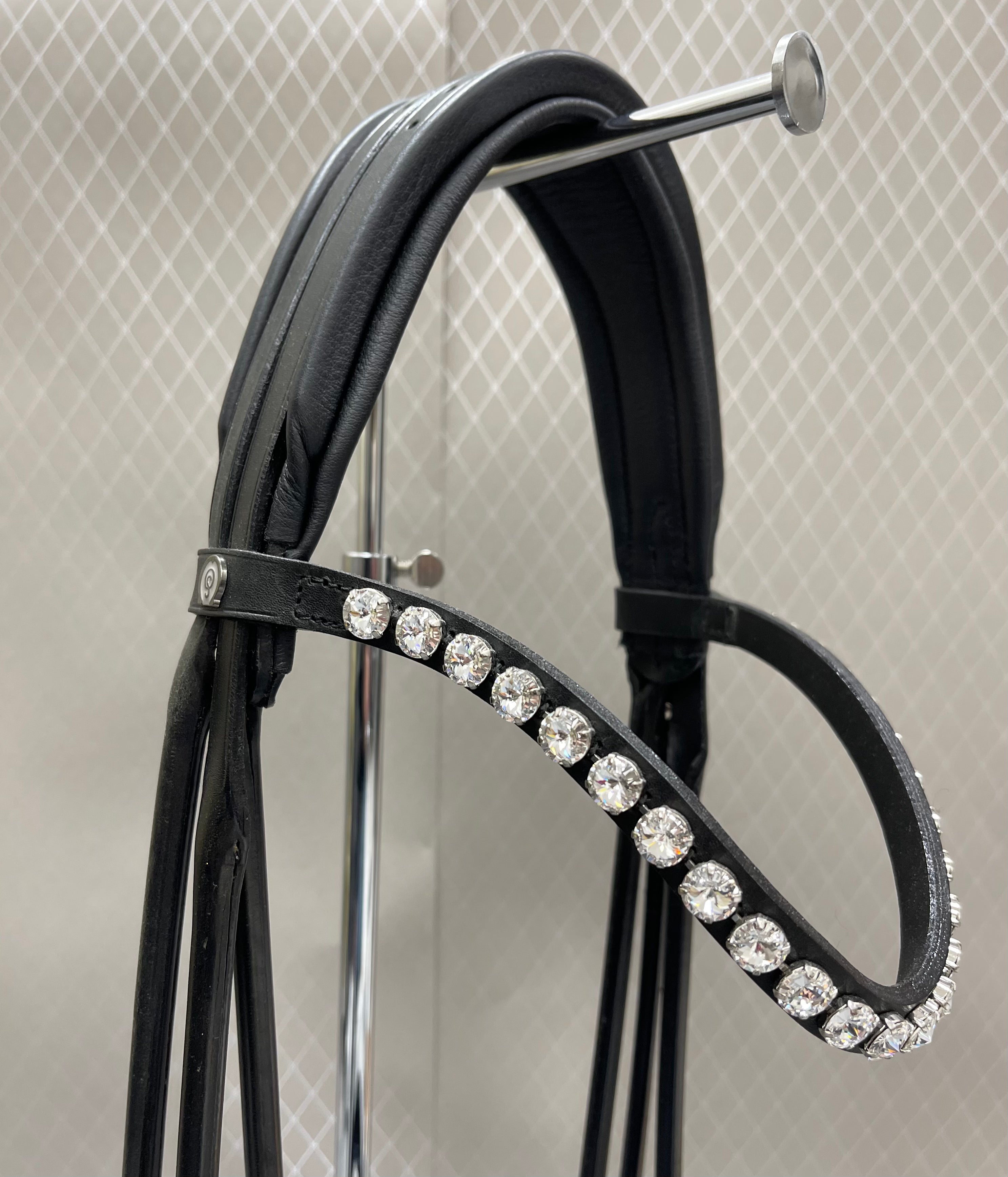 OS München FG Trense m. FG Nb PB Rivoli - Sort/Sort