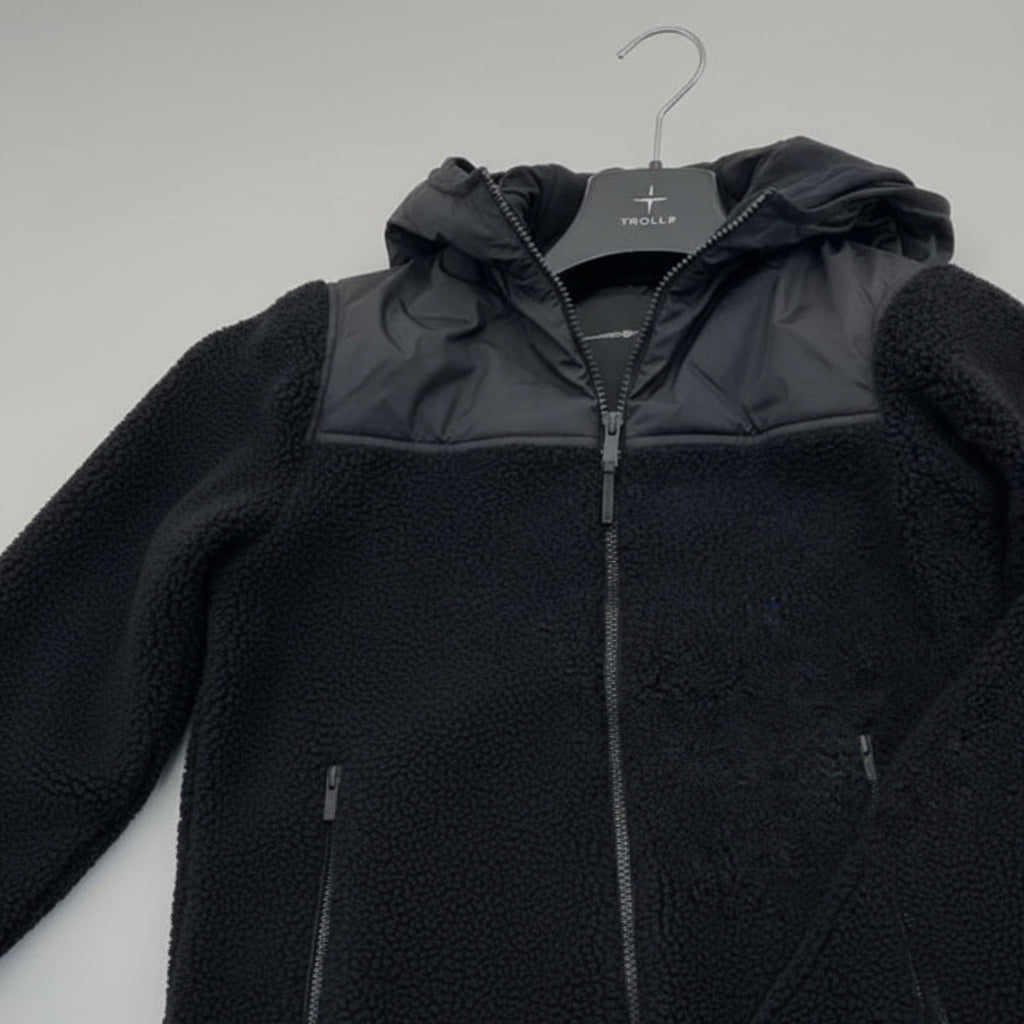 Trolle Projects Uld TECH Jakke - Sort