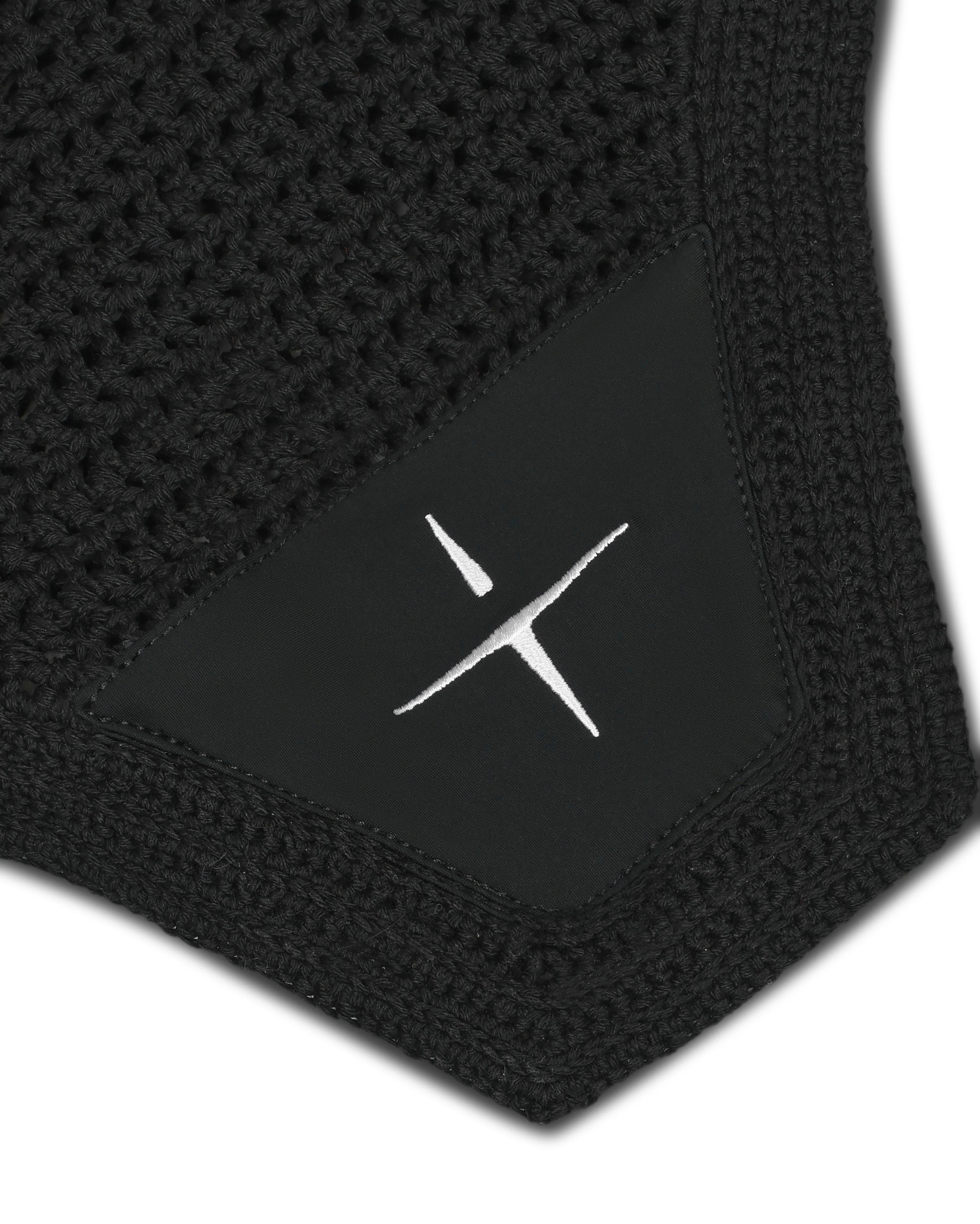 Trolle Projets Soundless Knitted Hut