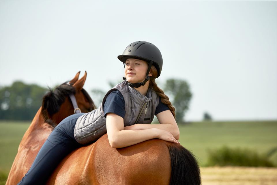 Equipage Henderson Hjelm - sort