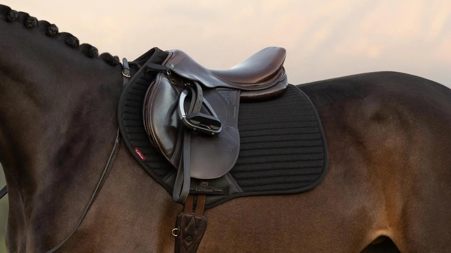 LeMieux Air-Tek Square Springunderlag